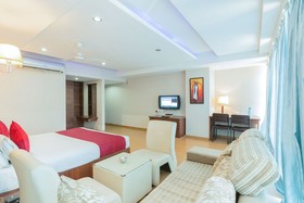 Sunshine Suites