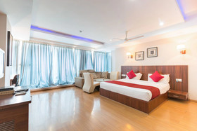 Sunshine Suites