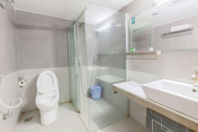 Sunshine Suites
