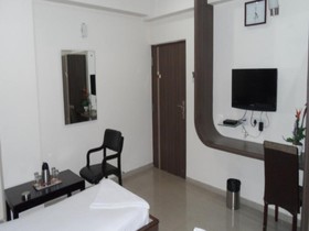 The Crown Hotel