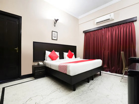 The Down Town Hotel by OYO Rooms