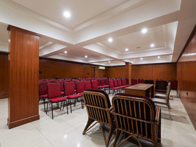The Down Town Hotel by OYO Rooms