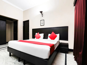 The Down Town Hotel by OYO Rooms
