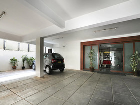 The Down Town Hotel by OYO Rooms