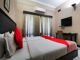 The Down Town Hotel by OYO Rooms