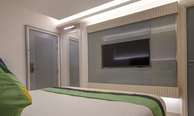 Treebo Premium D Consulate