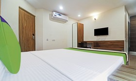 Treebo Trend Hotel Arastu Grand