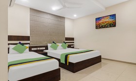 Treebo Trend Hotel Arastu Grand