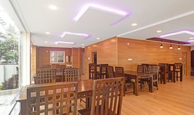 Treebo Trend Purple Square Hotel