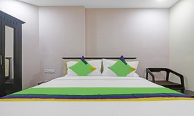 Treebo Trend Purple Square Hotel