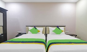 Treebo Trend Purple Square Hotel