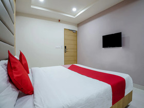 FabHotel Viraj Suites