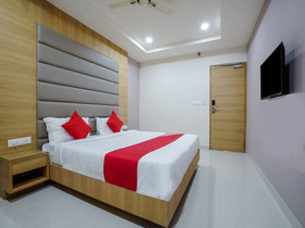 FabHotel Viraj Suites