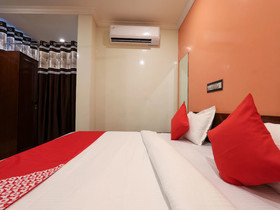 Vishnu Priya Residency By OYO Rooms