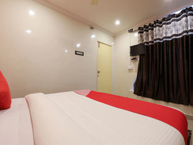 Vishnu Priya Residency By OYO Rooms