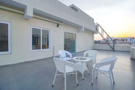 Western Suites By FabHotel