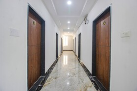 W Grand Suites By Fabhotel