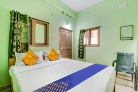 Sri Devi Residency by OYO Rooms