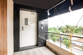 The Pearl by OYO Rooms