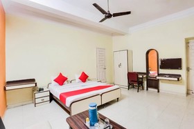 Sai Priyanka Comfort Inn by OYO Rooms