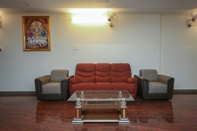 Sri Surya Guest Inn By OYO Rooms