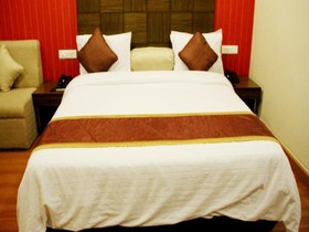 Hotel Urvasi Residency