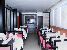 Hotel Urvasi Residency