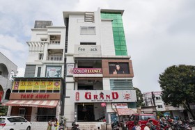 J And J Guest House by OYO Rooms