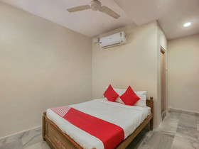 Sri Balaji Lodge By OYO Rooms