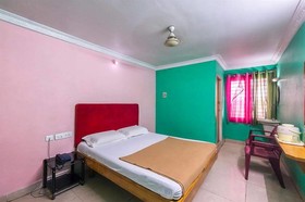 Hotel Sri Sai Teja Residency