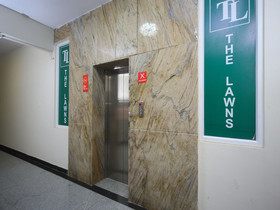 The Lawns By OYO Rooms