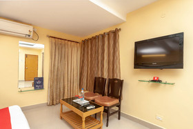 Hotel Gayathri Grand by OYO Rooms