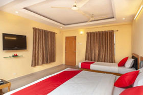 Hotel Gayathri Grand by OYO Rooms