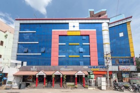 Hotel Gayathri Grand by OYO Rooms