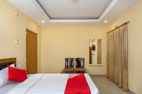 Hotel Gayathri Grand by OYO Rooms