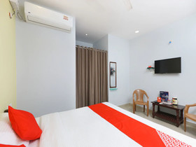 Hotel Golden Rooms By OYO Rooms