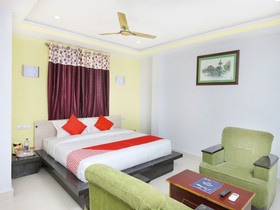 Hotel Golden Rooms By OYO Rooms