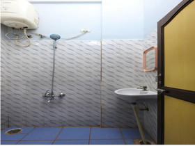 Hotel Golden Rooms By OYO Rooms