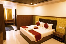 Hotel Grand Orchid