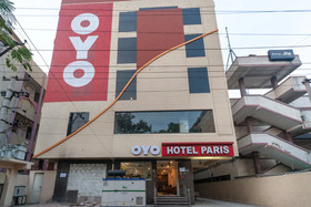 Hotel Paris By OYO Rooms
