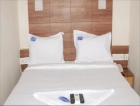 Hotel SLV Grand