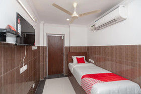 Hotel Srinivasa Residency By OYO Rooms