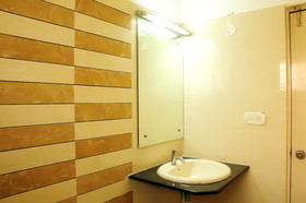 Seven Hills Inn By OYO Rooms