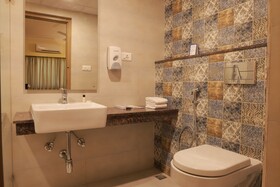 Starlit Suites Tirupati Llp