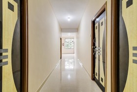 Tnr Residency by OYO Rooms