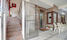 Treebo Trip Vardhan Stay Inn