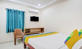 Treebo Trip Vardhan Stay Inn