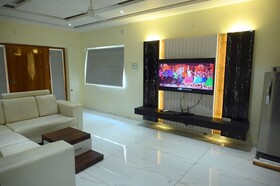 Butterfly Luxury Apartment-Benz Circle