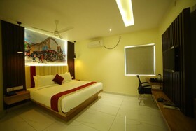 Butterfly Luxury Apartment-Benz Circle