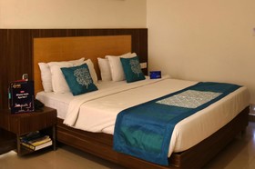 Continental Park Hotel